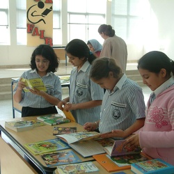 Book Fair - Student Council, Girls