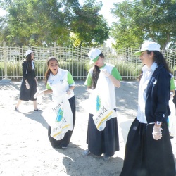 Clean Up the World Campaign, Grade 9 to 12 Girls
