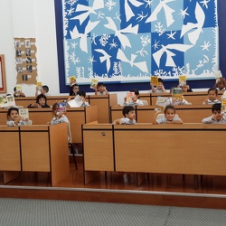 Visit to the Library KG 2F