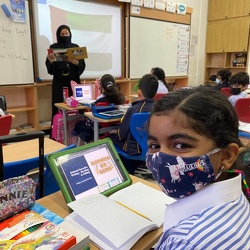 Alumna Emirati Mom Reading, Grade 3 